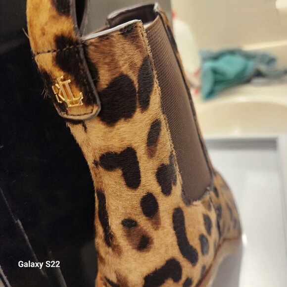 Ralph Lauren " Marianna" Leopard Chelsea boots. NIB. Size: various - Picture 4 of 13